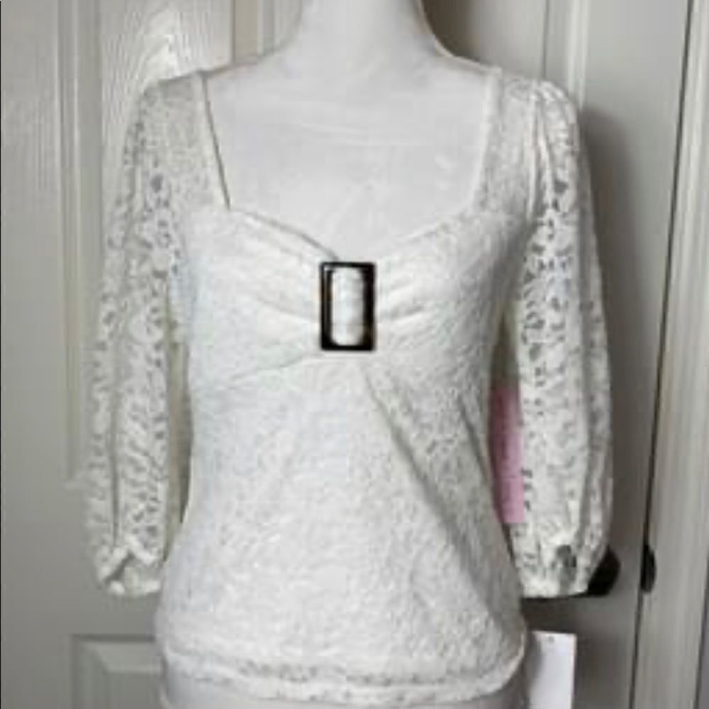 CRAVE FAME Sweatheart Neckline Cream Junior Large